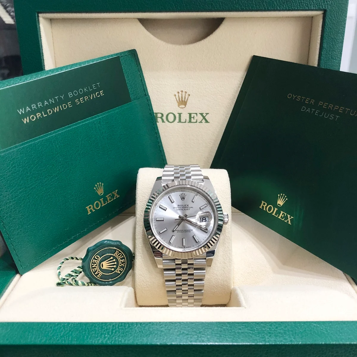 ⌚️ساعة فاخرة - ألماس/ذهب خالص ⚜️قلادة ألماس مصنوعة بشكل احترافي